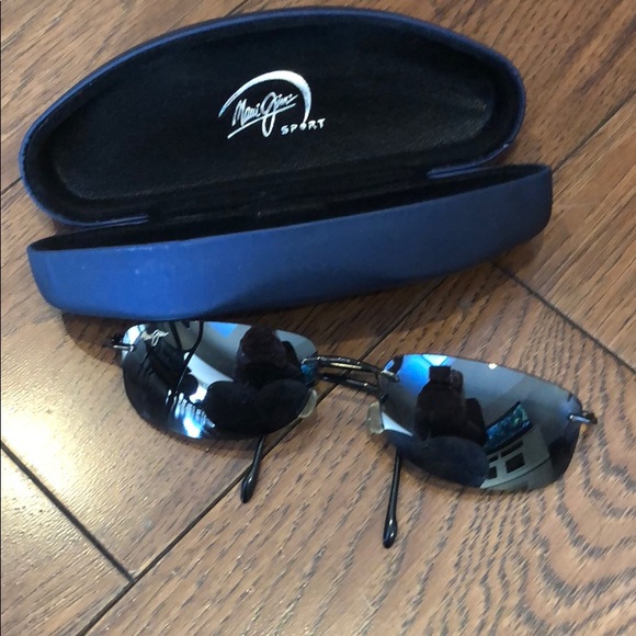 Maui Jim Accessories - MAUI JIM SPORT SUNGLASSES
